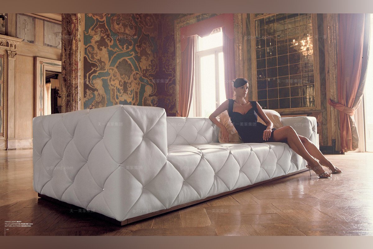 Longhi現代白色長沙發