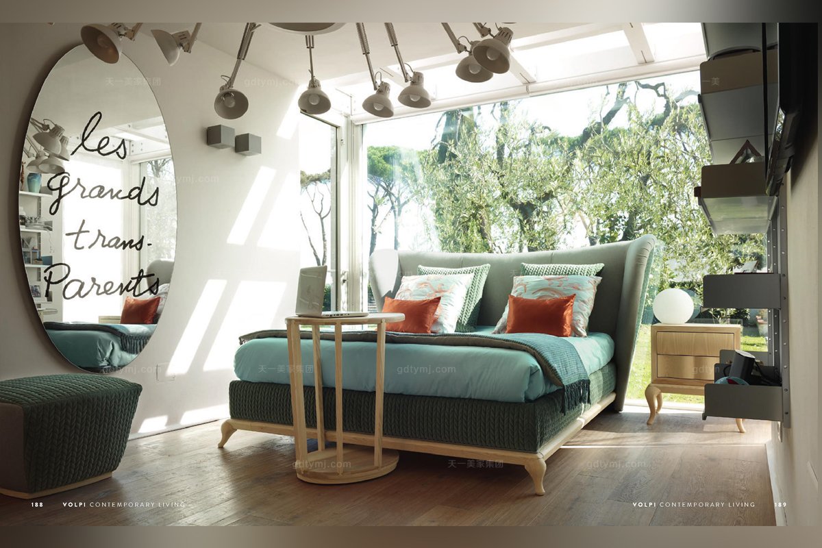 Volpi意大利進(jìn)口法式實木綠色布藝雙人床