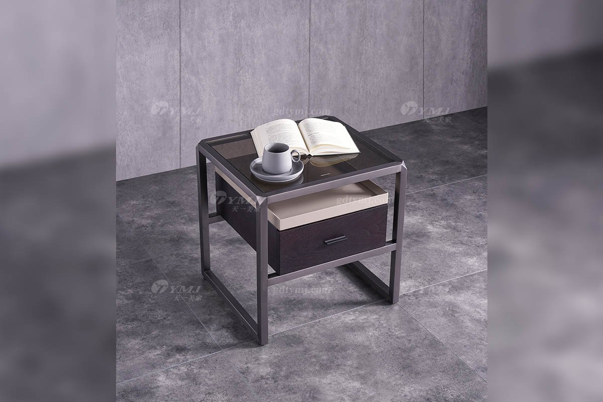 意式極簡風(fēng)格家具高端別墅會所大宅時(shí)尚簡約茶玻鋼化床頭柜BRK6557床頭柜