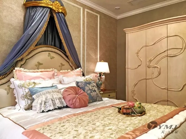 【天一美家案例】信陽錦江城E7-2-13號樓別墅-法式華貴樣板間