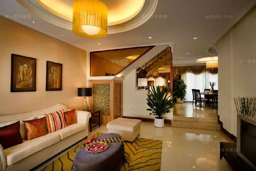 豪門別墅現(xiàn)代風客廳