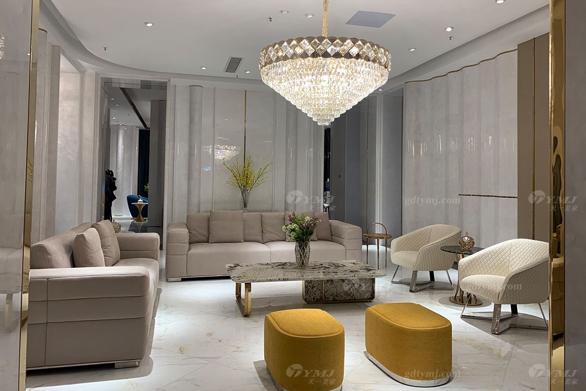 輕奢客廳沙發組合