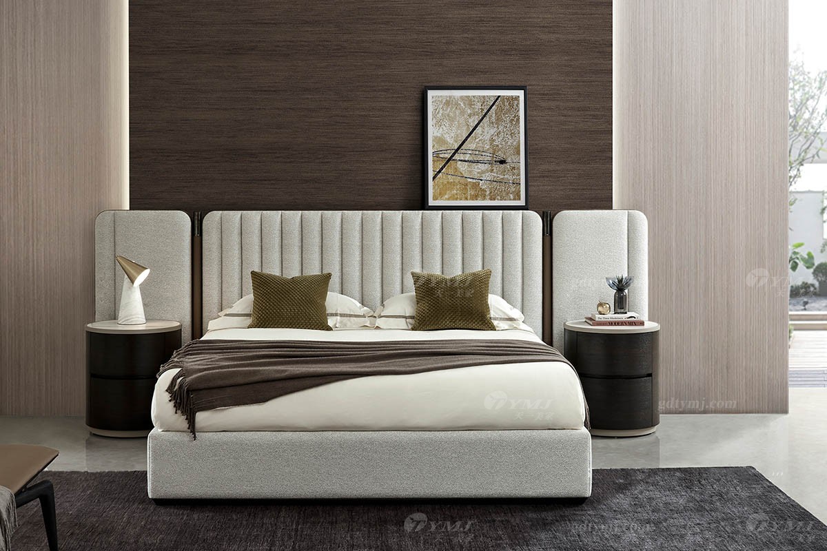 現代輕奢白色大床