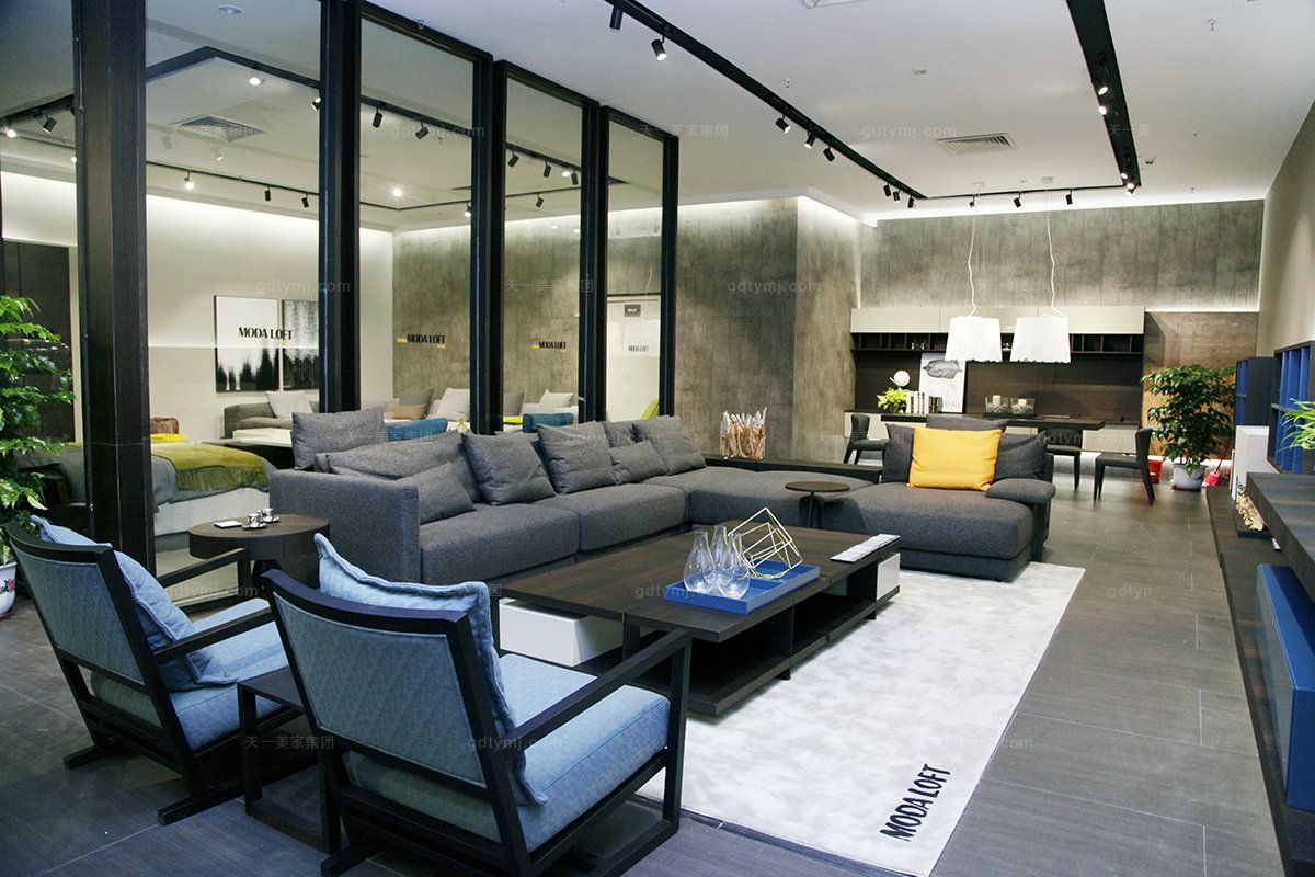 客廳轉角沙發組合