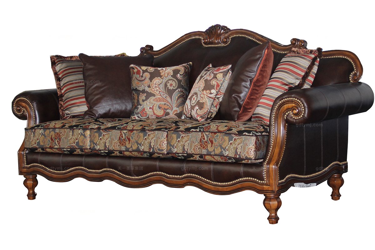 美式實(shí)木真皮沙發(fā)